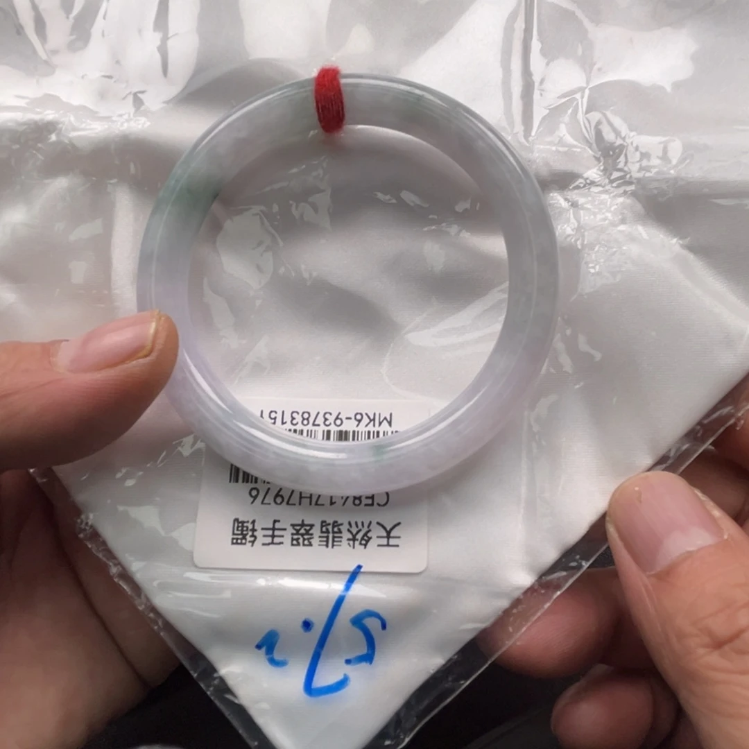 翡翠未镶嵌手镯手镯