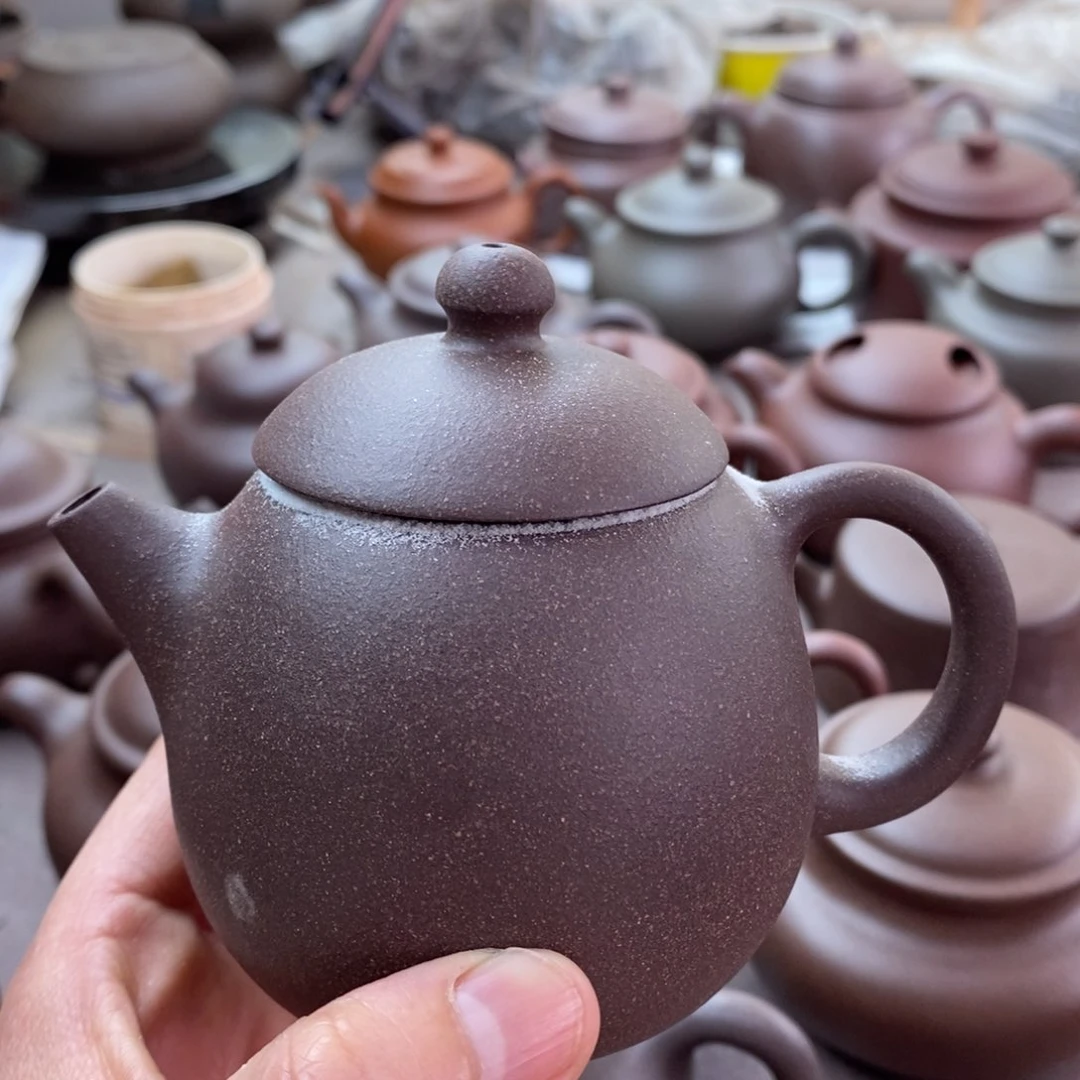 紫砂茶壶 v v b b n n n m m