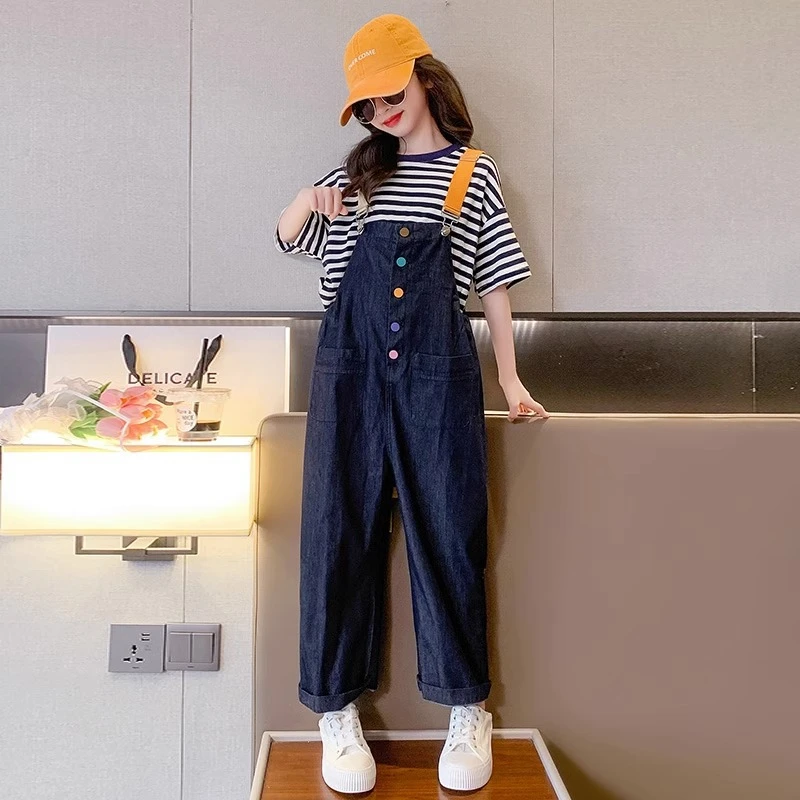 韩版洋气女童牛仔背带裤春秋装韩版洋气网红女韩版婴童牛仔背带裤