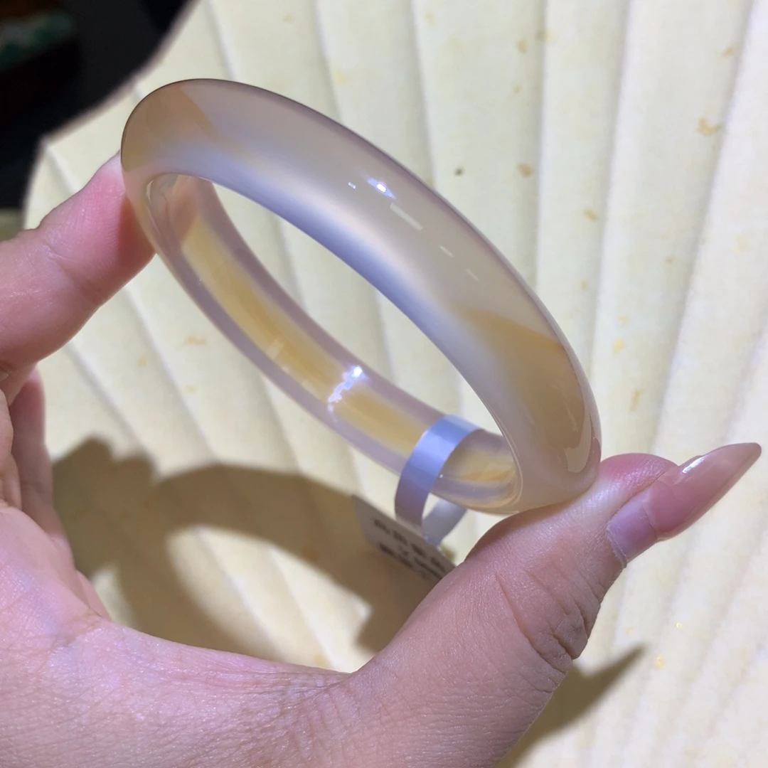 玛瑙/玉髓未镶嵌手镯紫鱼