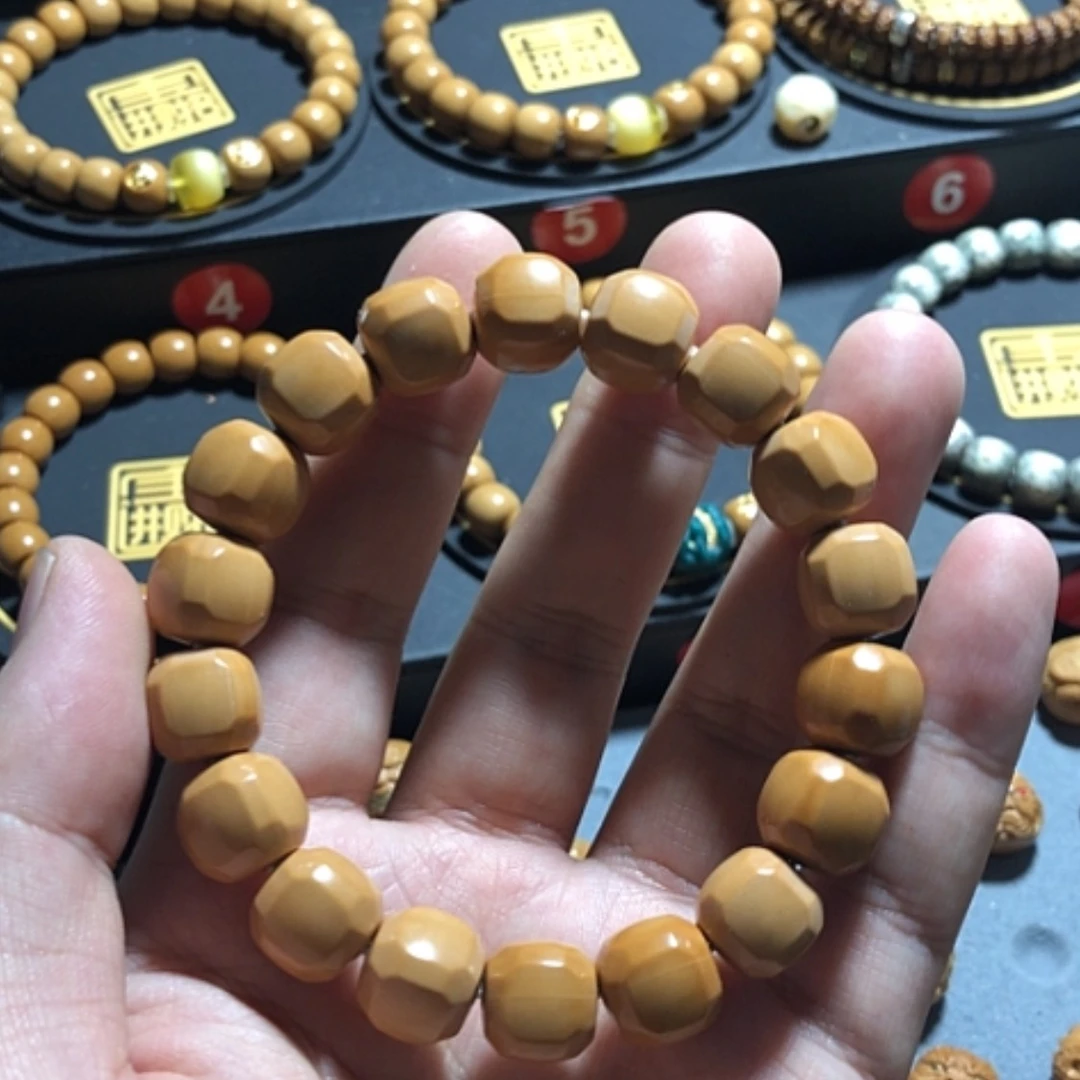 【闪购商品】猴头核桃手串六方