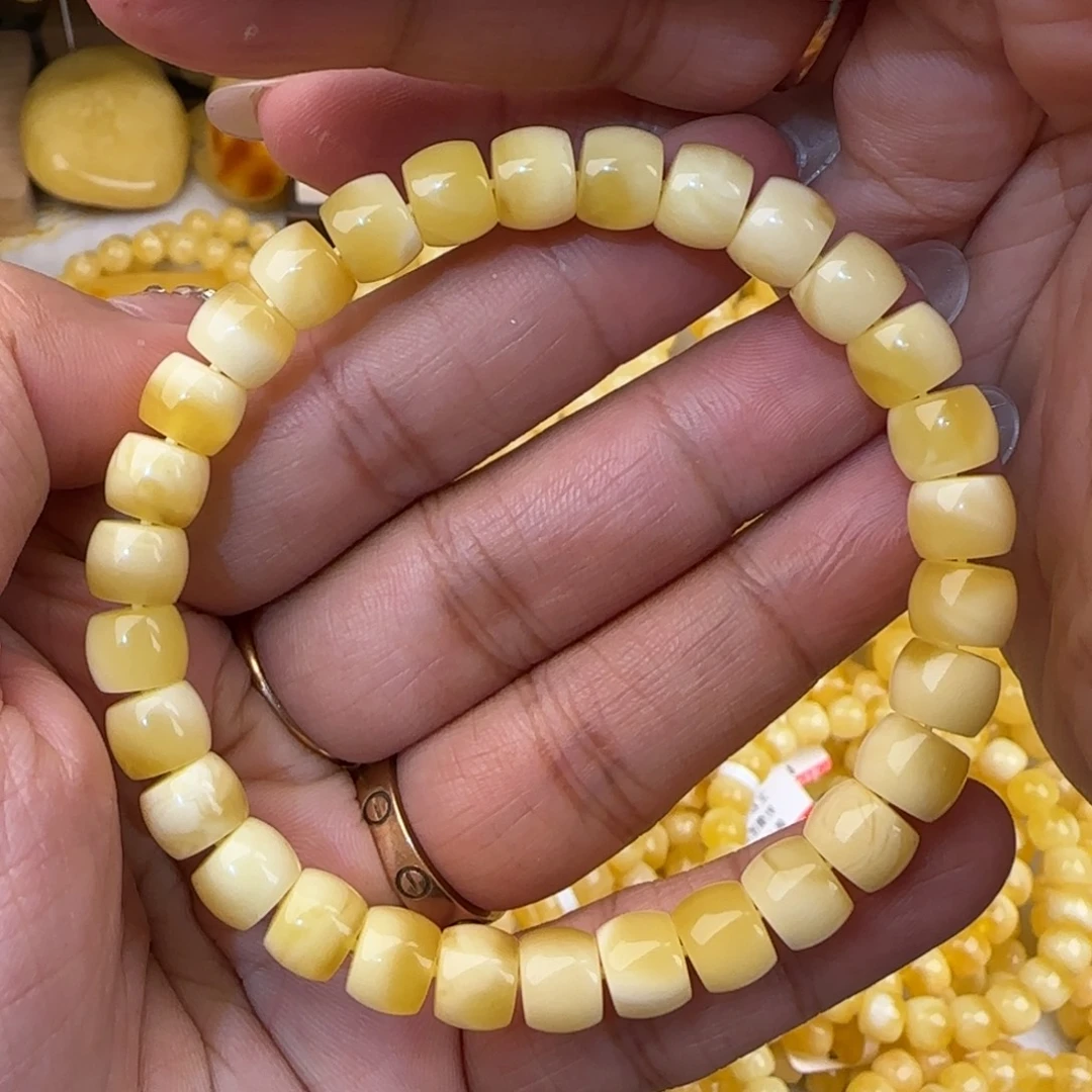 蜜蜡未镶嵌手串浓白花直切手串