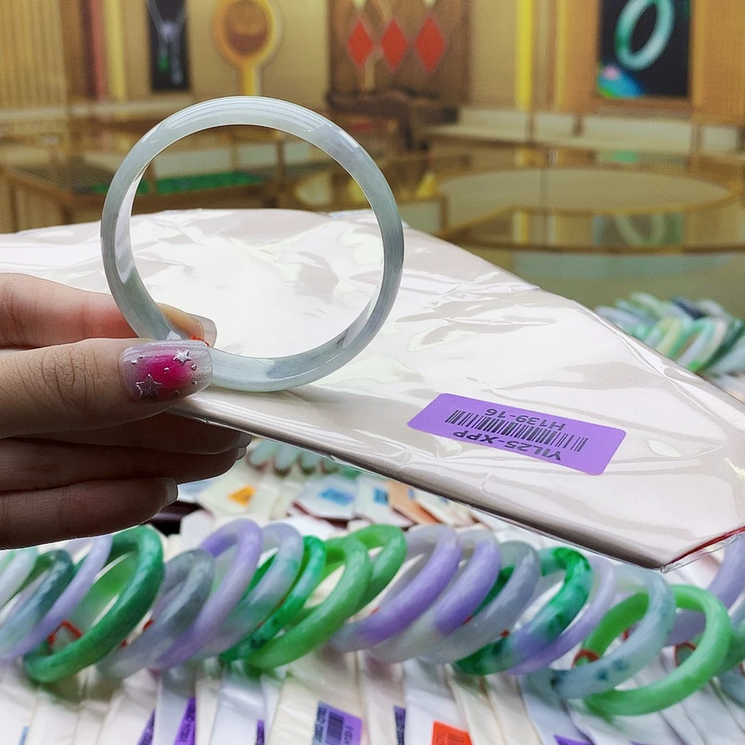 翡翠未镶嵌手镯hhh