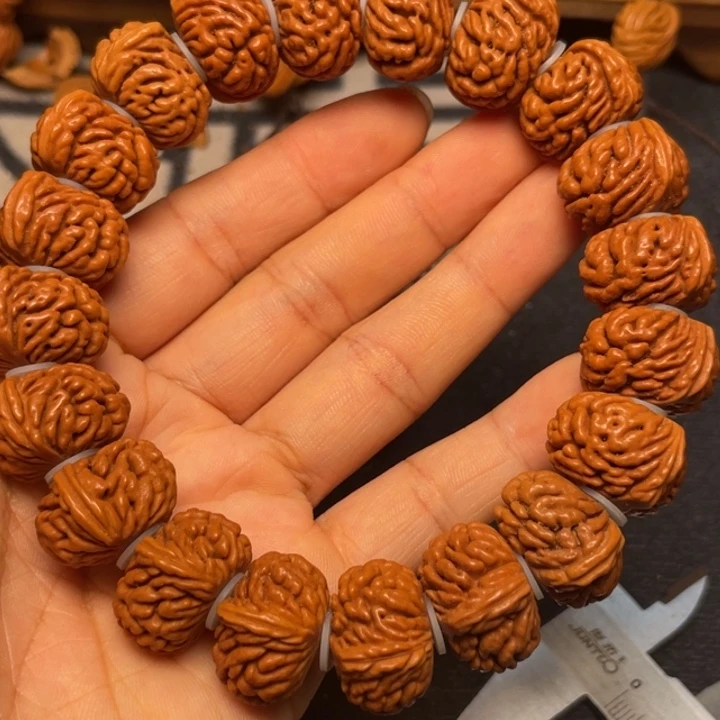 桃核手串龙纹桃核1