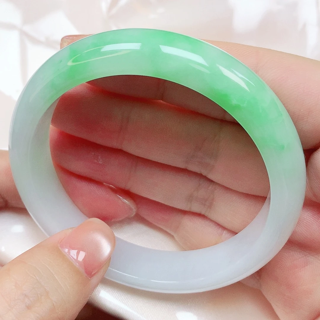 翡翠未镶嵌手镯抖音100