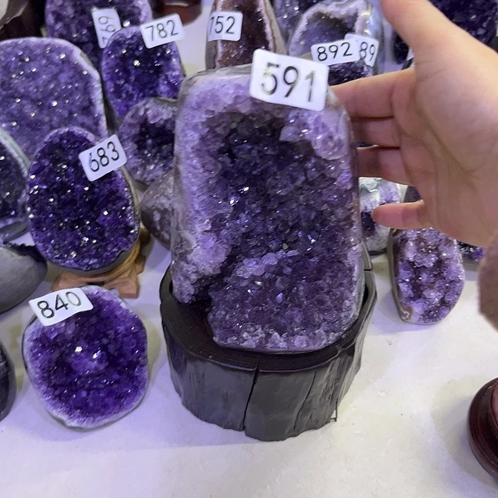 紫晶大型摆件（非配饰）未镶嵌