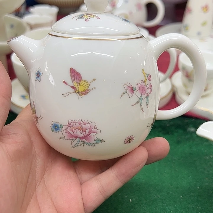 陶瓷茶壶哈哈哈哈哈