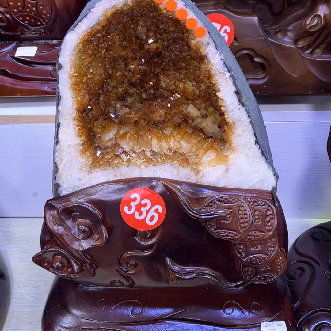 紫晶未镶嵌大型摆件（非配饰）懂
