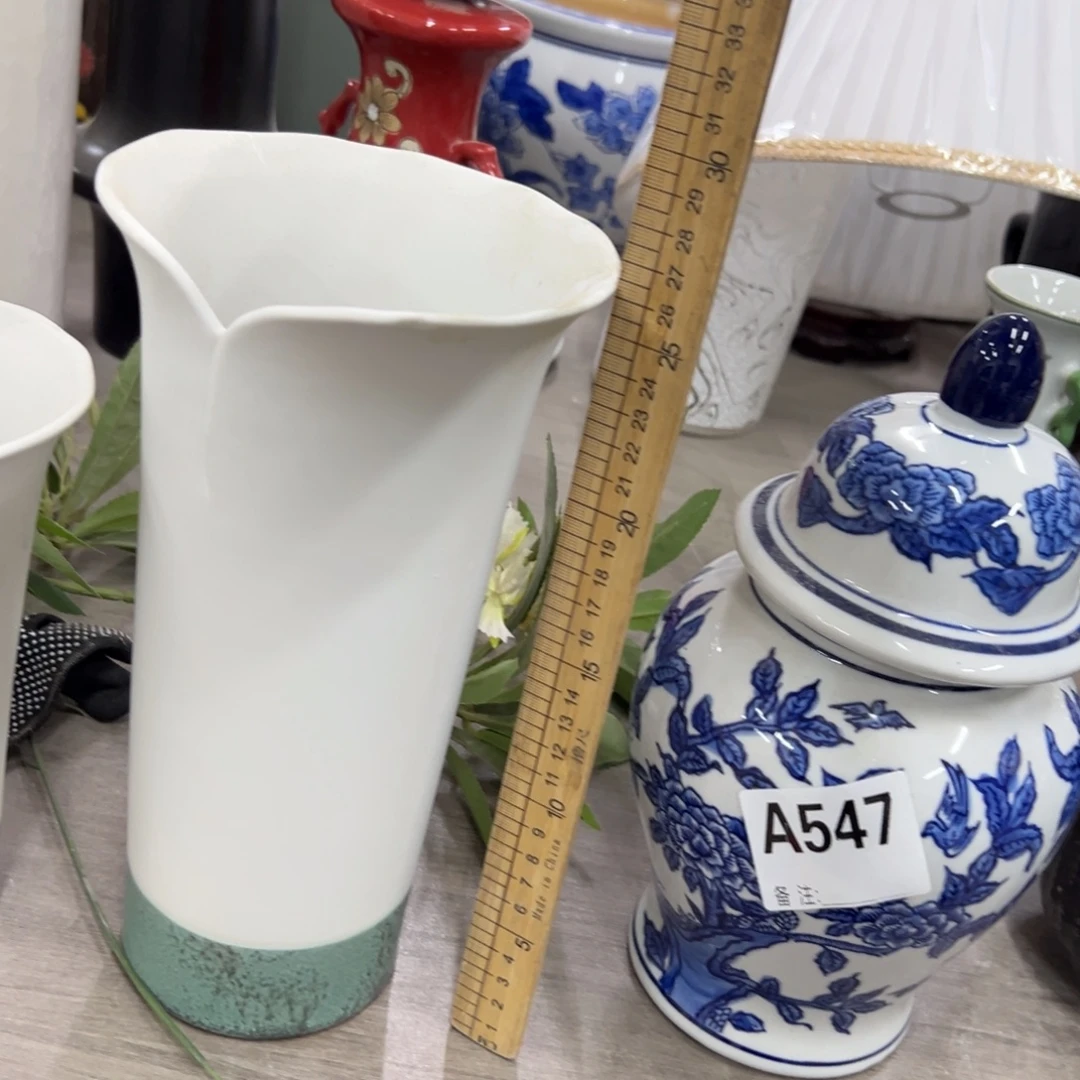 瓷片微瑕青花瓷器值得厚爱