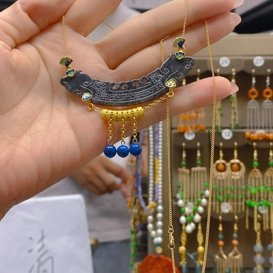 翡翠合金耳饰翡翠