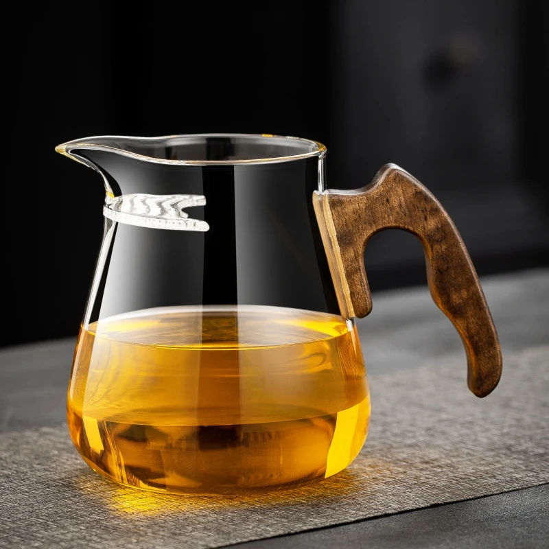 中式木把月牙公道杯绿茶泡茶杯高硼硅玻璃分茶器茶滤一体高档茶具