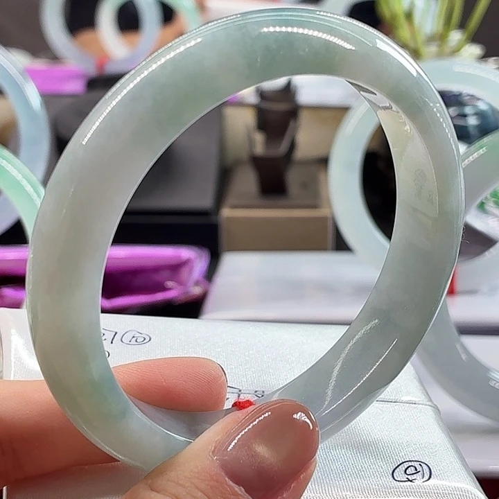 翡翠未镶嵌手镯57.8圈口