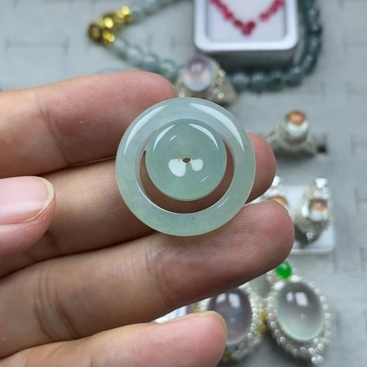 未镶嵌定制翡翠冰晴18.5mm