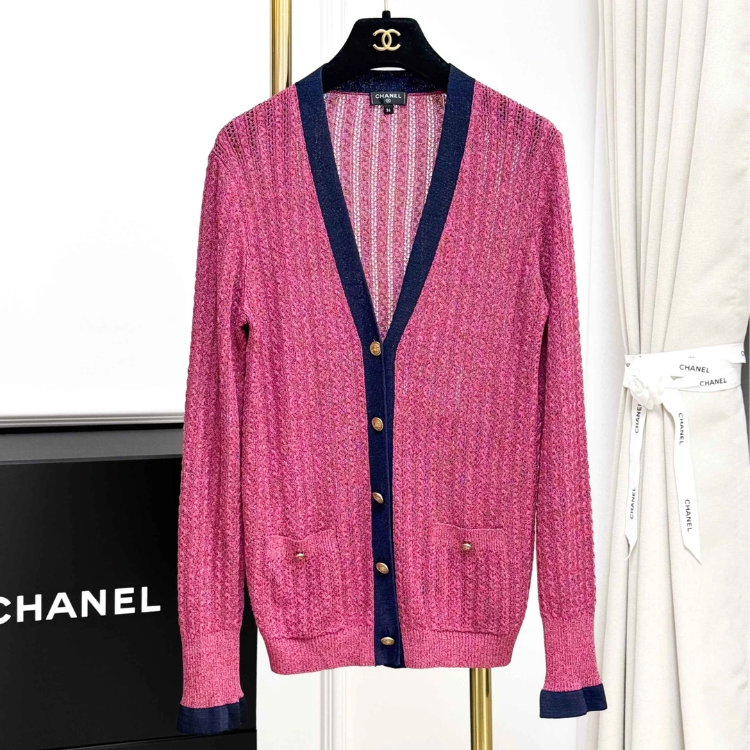 99新 Chanel/香奈儿 36码21P粉色拼深蓝色边真丝长袖针织开衫