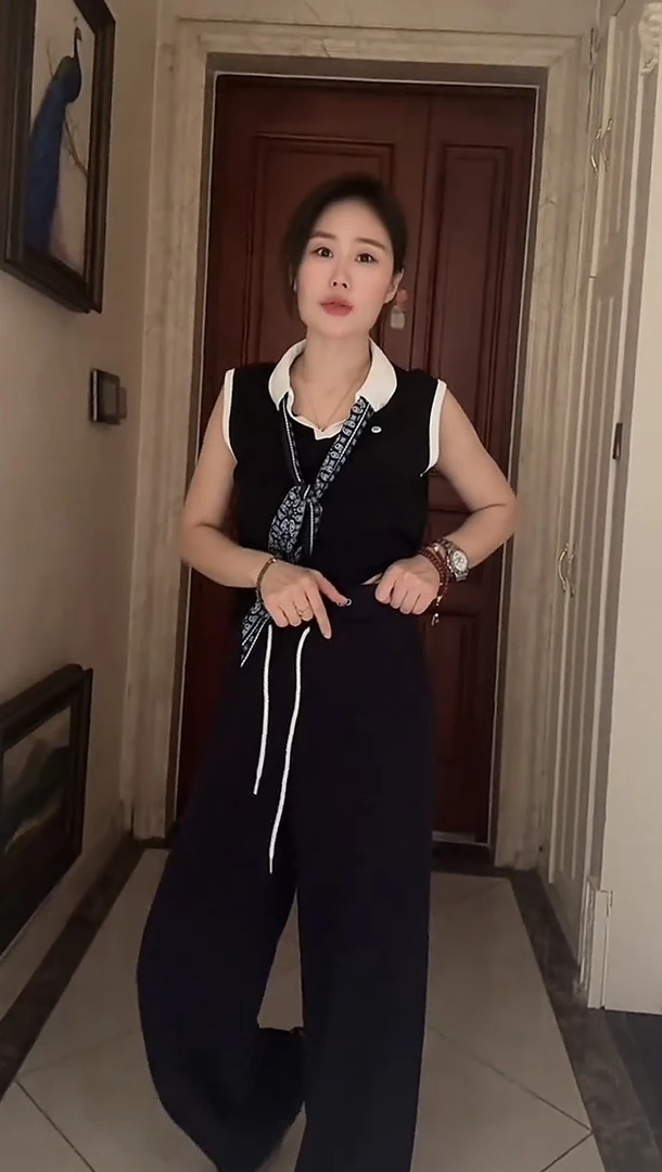 Miss Huo 夏款丝巾短袖 A 藏青色 768