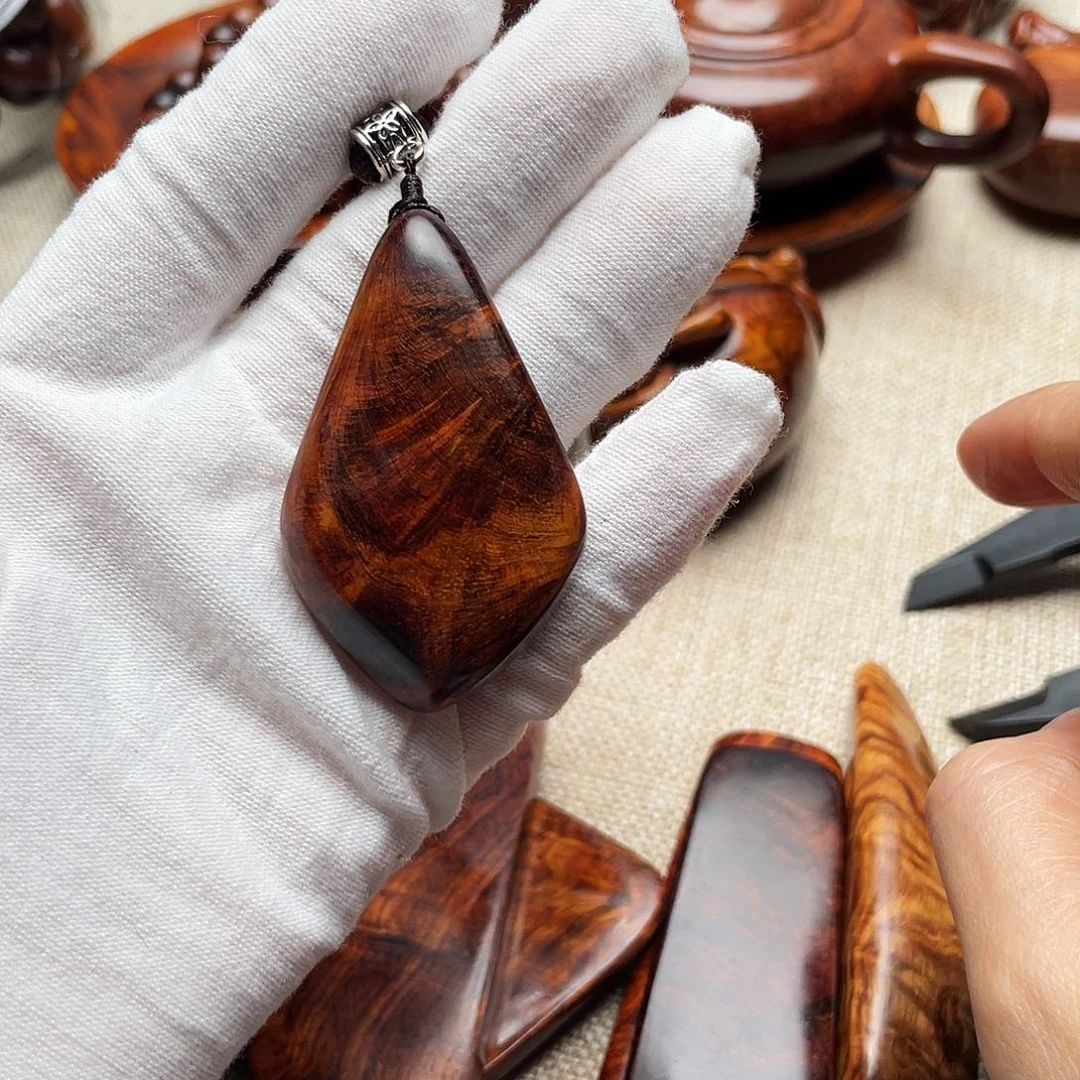 吊坠黄花梨/降香黄檀