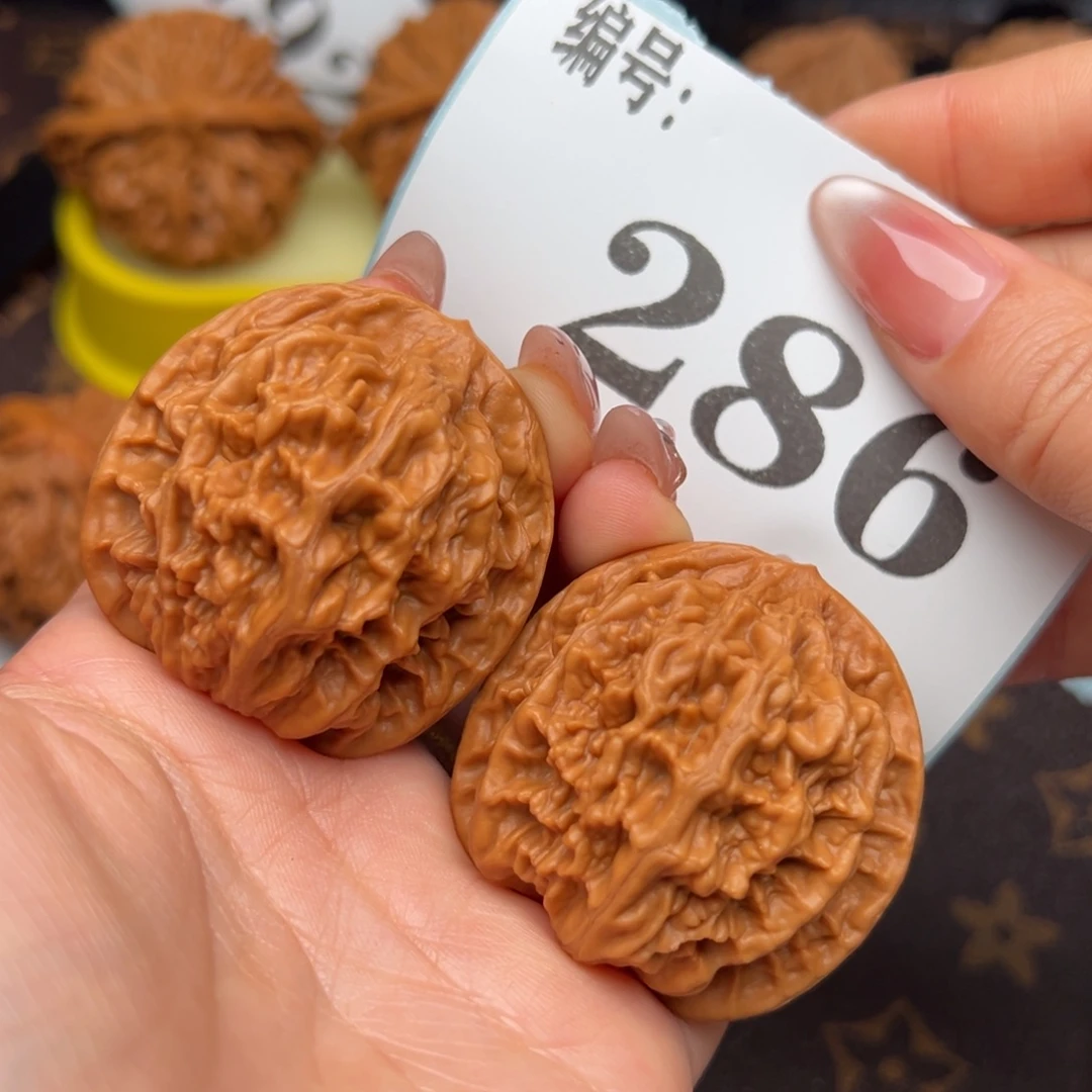 把件文玩核桃4.2帝王286