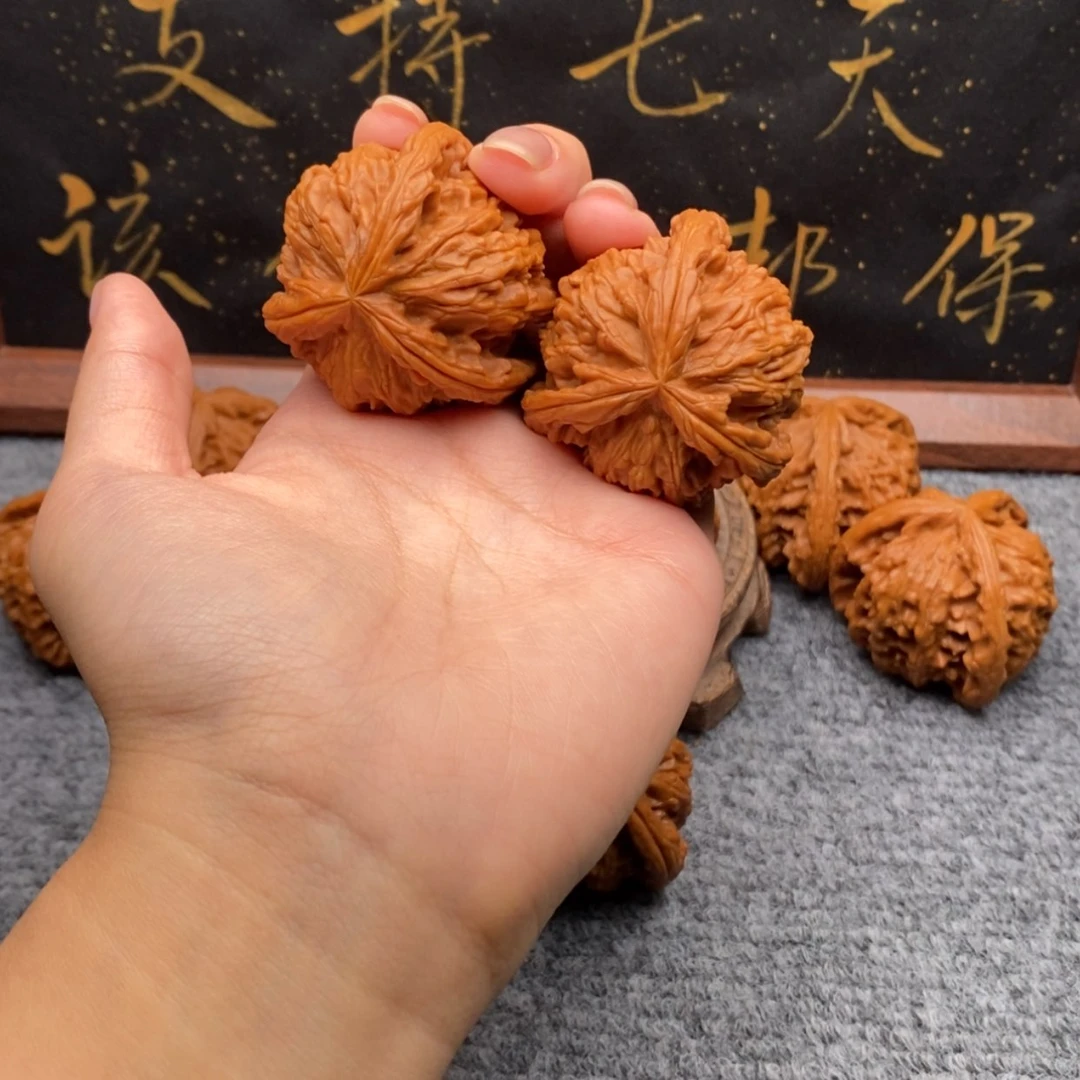 【闪购商品】把件文玩核桃一**解