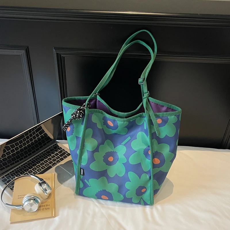 2025新款时尚百搭潮流单肩包轻奢轻便大容量包包日常上班通勤包