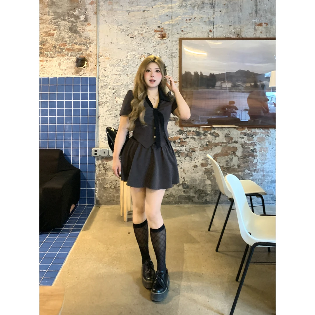 清清-【曼书塔店】学院风气质减龄两件套A242H0056+A242S0054