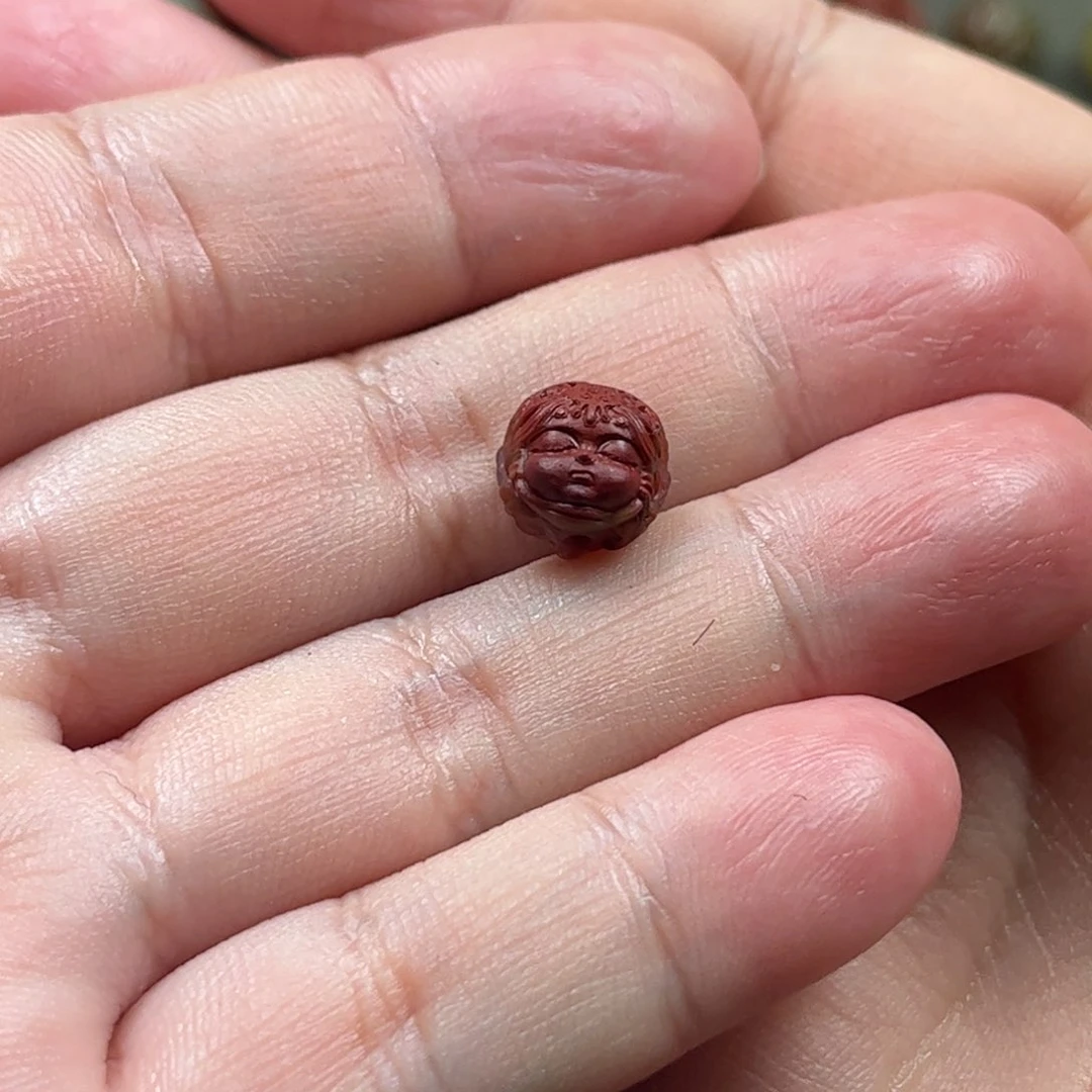 定制玛瑙配饰抛光