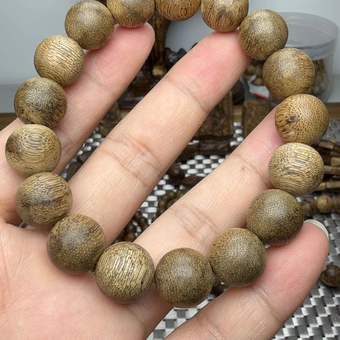 沉香碎屑沉香菩萨奇