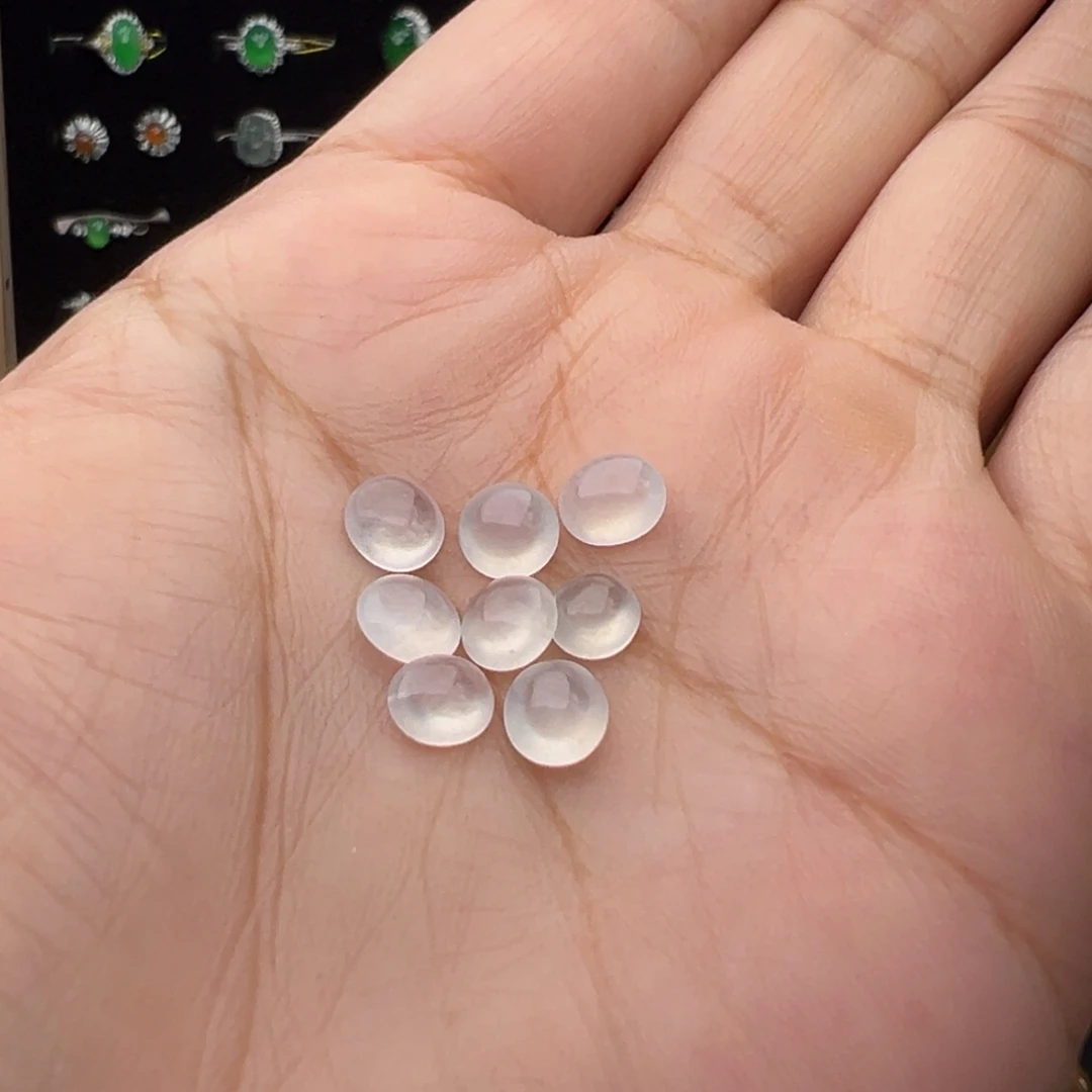 翡翠未镶嵌颈饰蛋5.