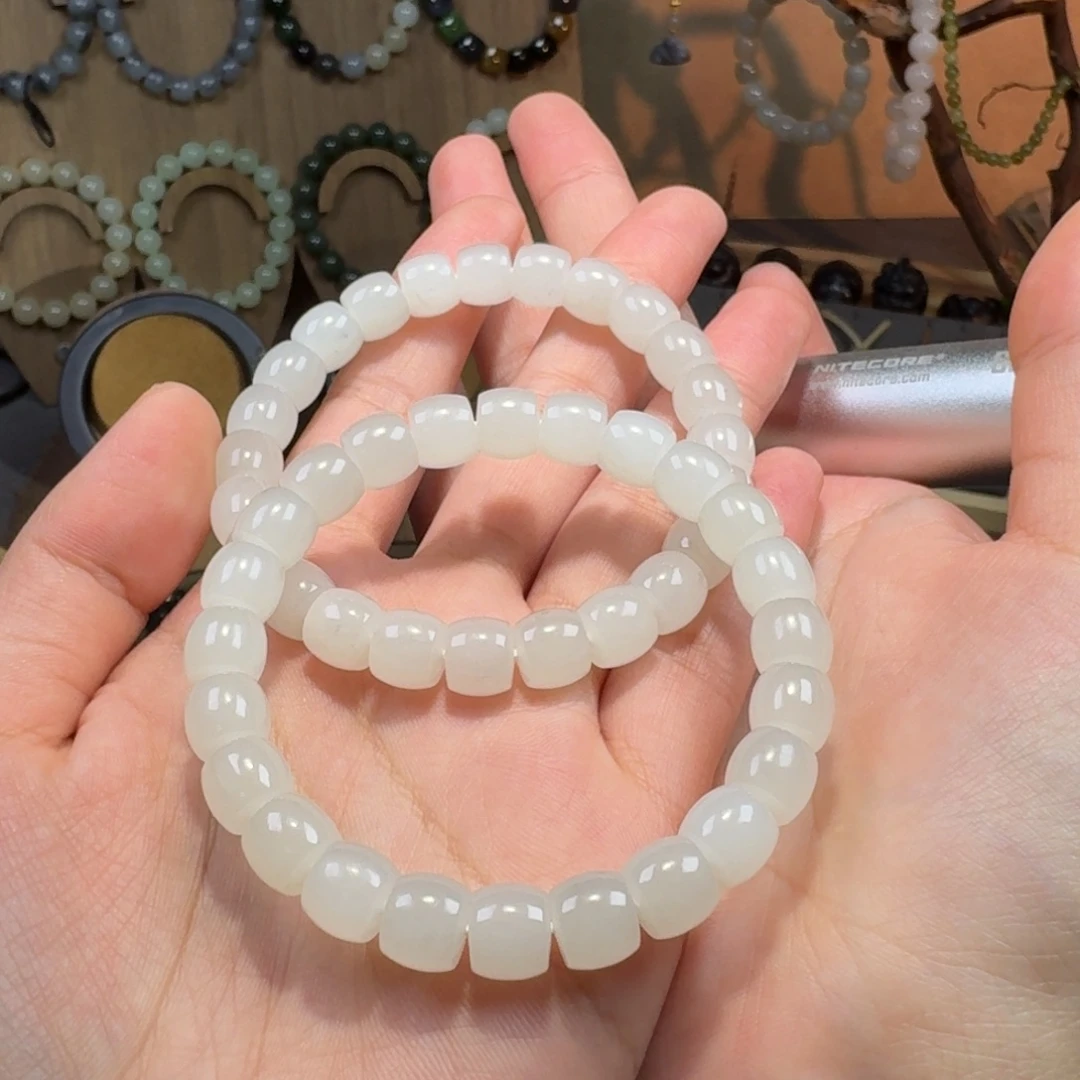 和田玉未镶嵌颈饰卡9青花拍一发一多样性发货