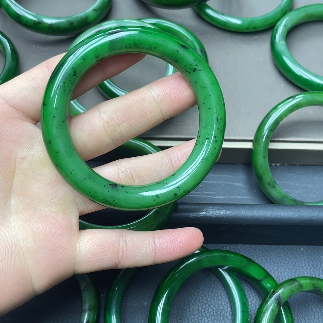 C***57圈口高冰果绿手镯