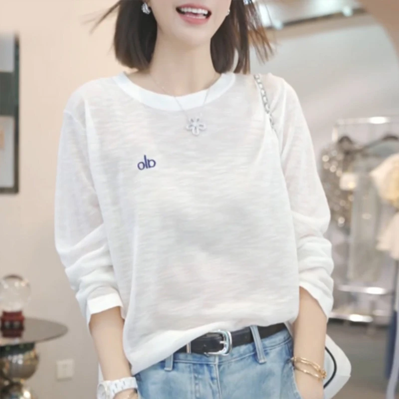 高级感字母白色长袖t恤女士2025新薄款气质遮肉显瘦防晒衣罩衫