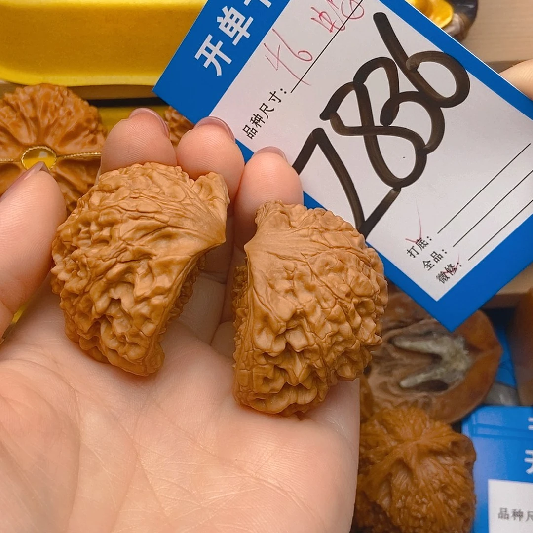 桃核吊坠核桃蛇头
