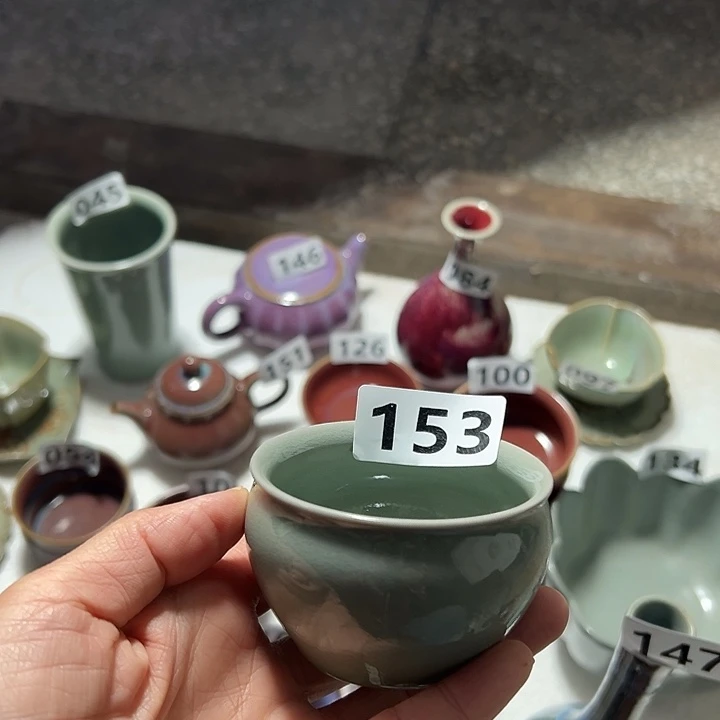 摆件瓷手工拉胚杯子