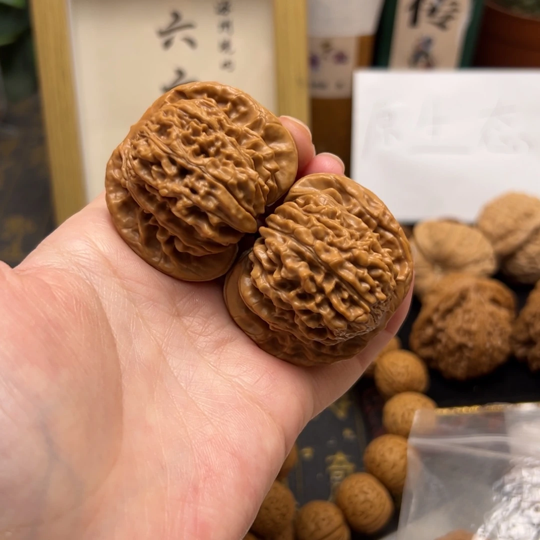 文玩核桃把件45四座楼