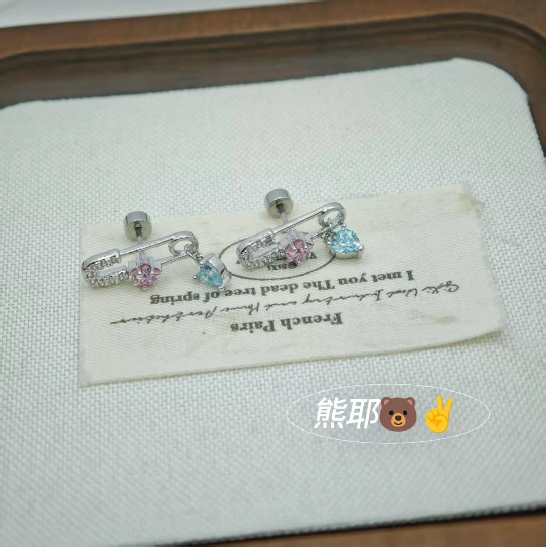 钛钢耳饰 彩色回形针 小众耳钉精致钛钢耳钉爆闪耳钉耳骨钉耳钉
