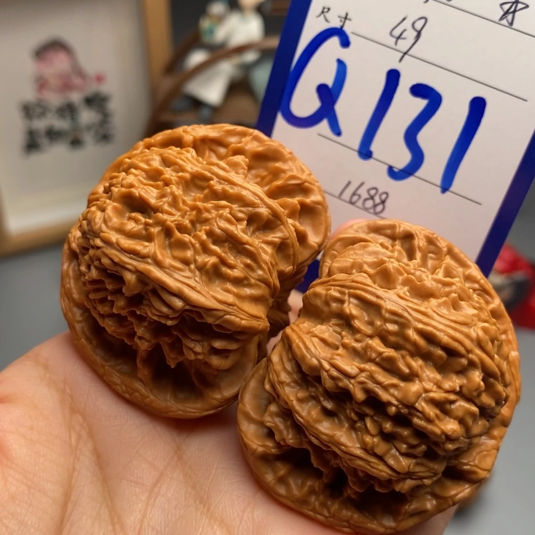 吊坠文玩核桃闷白49