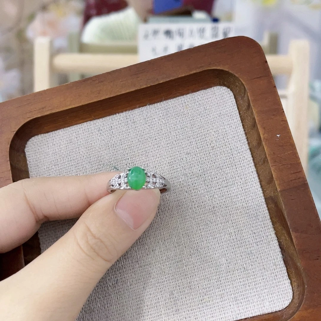 颈饰未镶嵌翡翠天然翡翠Ａ货