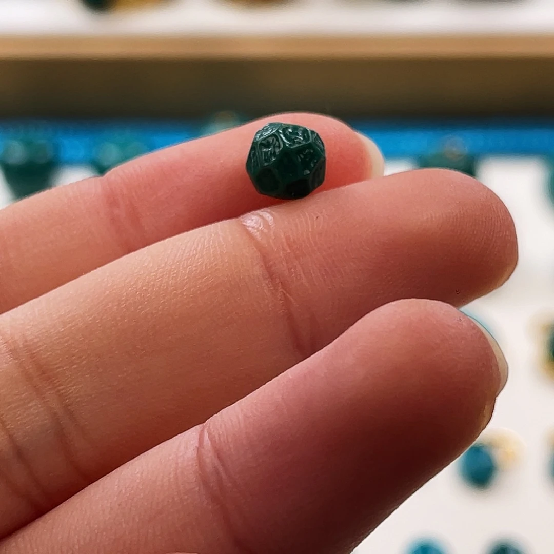 绿松石未镶嵌把件