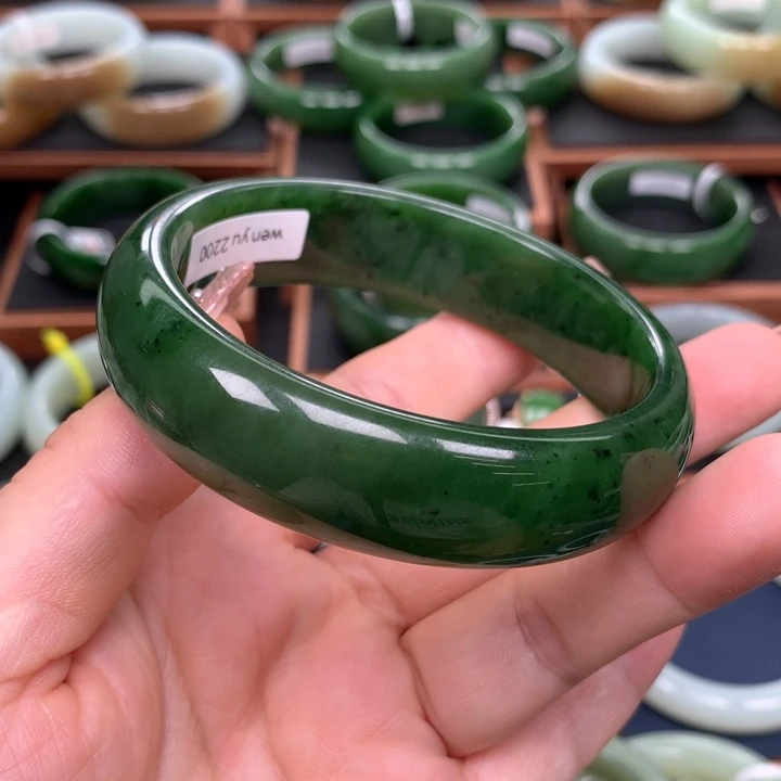 和田玉（碧玉）6364圈口未镶嵌