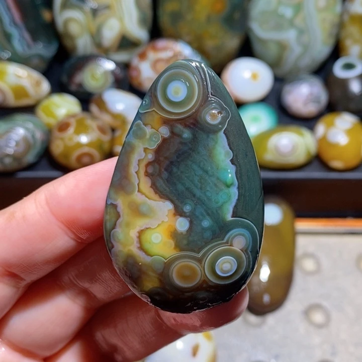 未镶嵌玛瑙/玉髓珠宝半成品61