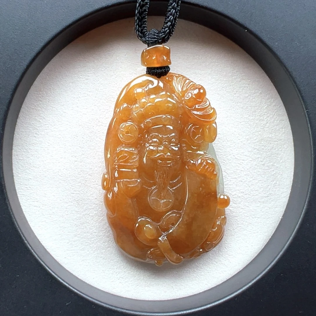 翡翠未镶嵌颈饰财神