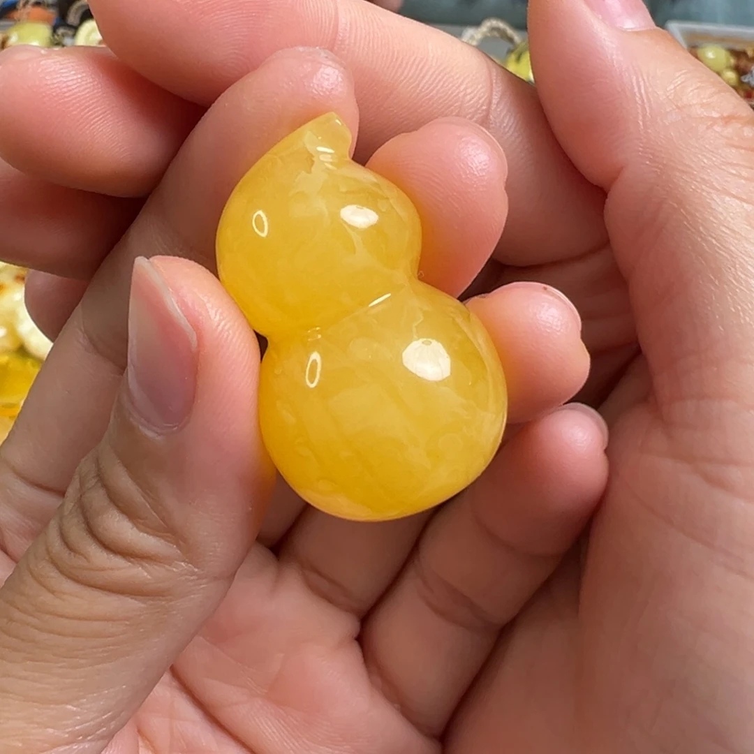 裸石蜜蜡未镶嵌蜜蜡