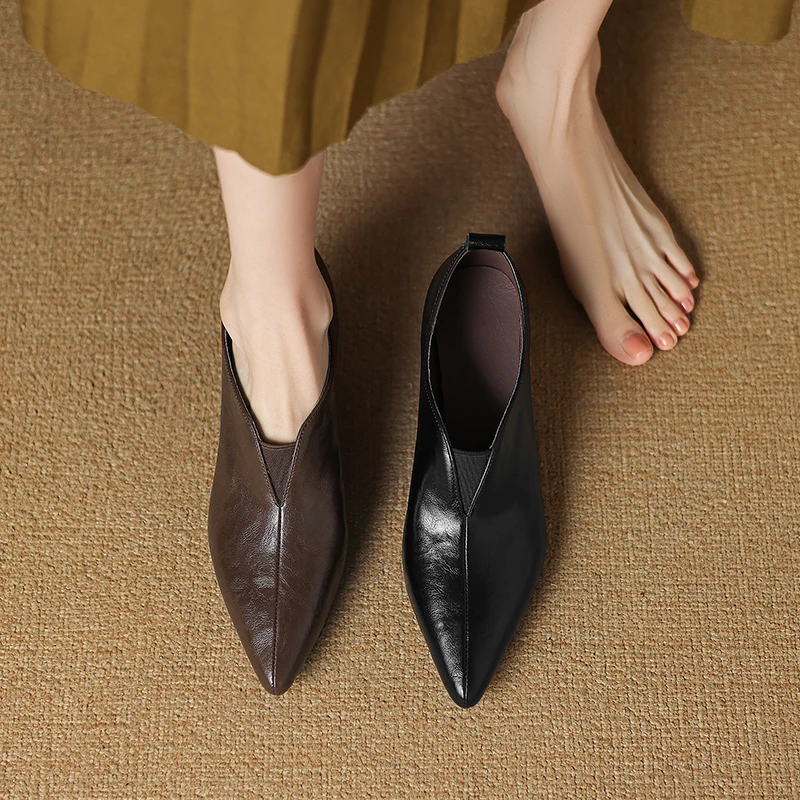 5cm软软皮细跟深口单鞋女尖头中跟裸靴2025新款法式V口猫跟高跟鞋