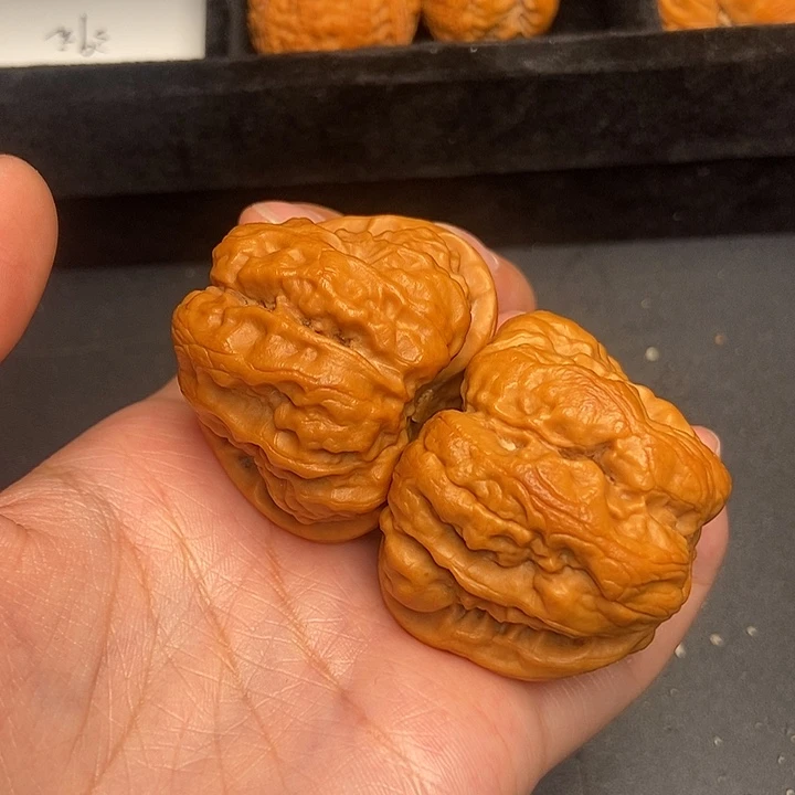 文玩核桃把件秦岭核桃文玩核桃