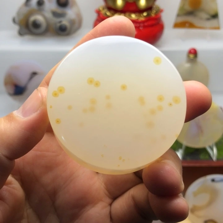 玛瑙/玉髓未镶嵌玛瑙花片