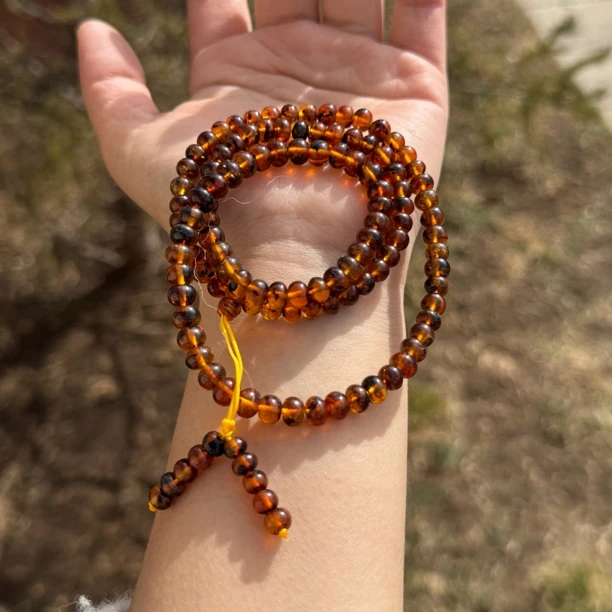 AF71抚顺琥珀*一级药珀珠串 5.8mm