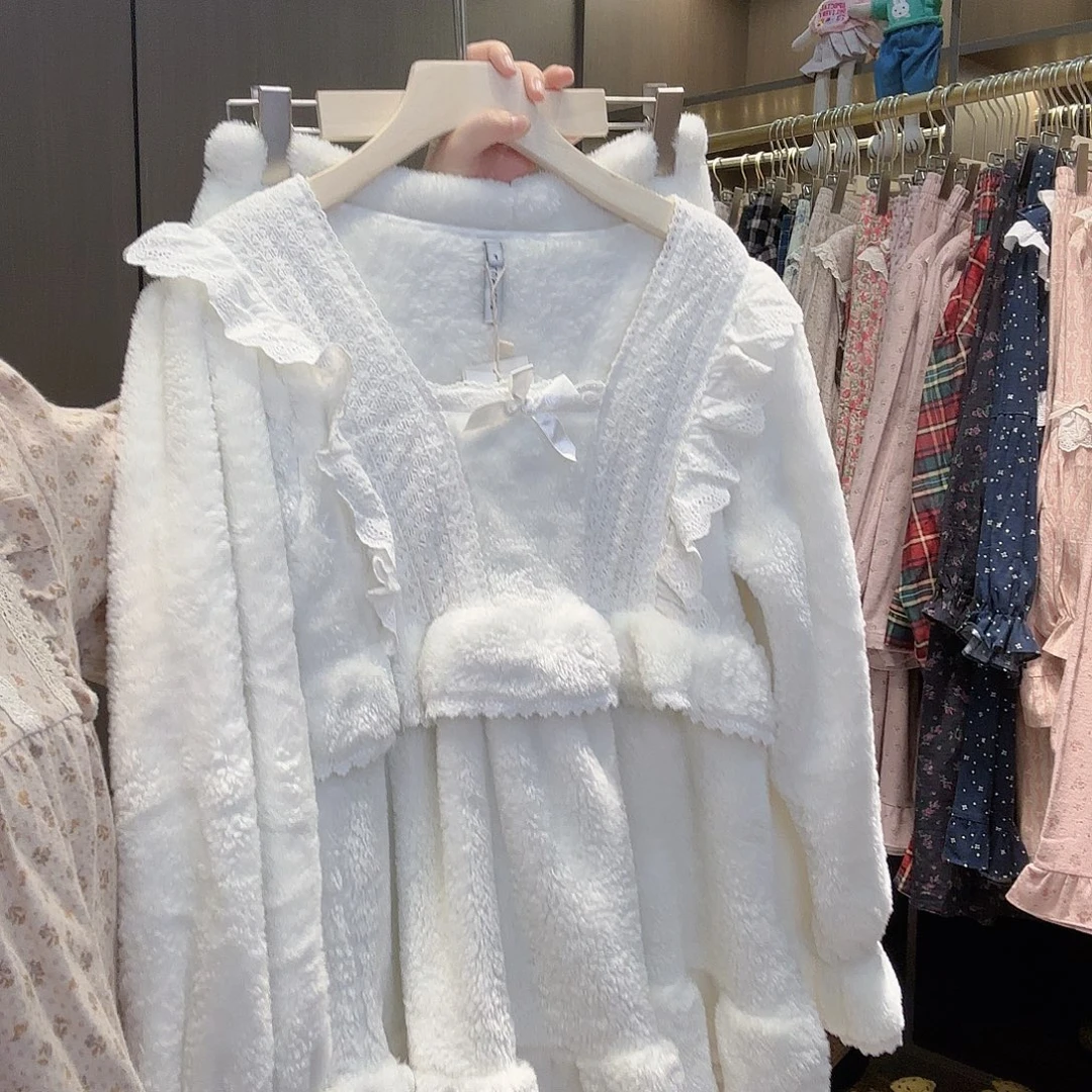 棉露娜家白色套装女