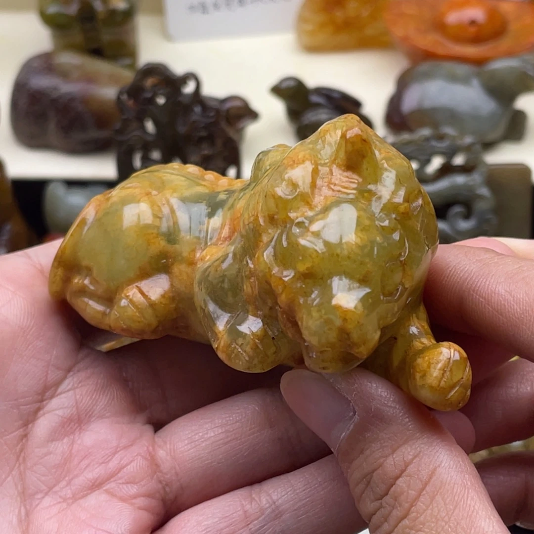 未镶嵌蛇纹石玉摆件95
