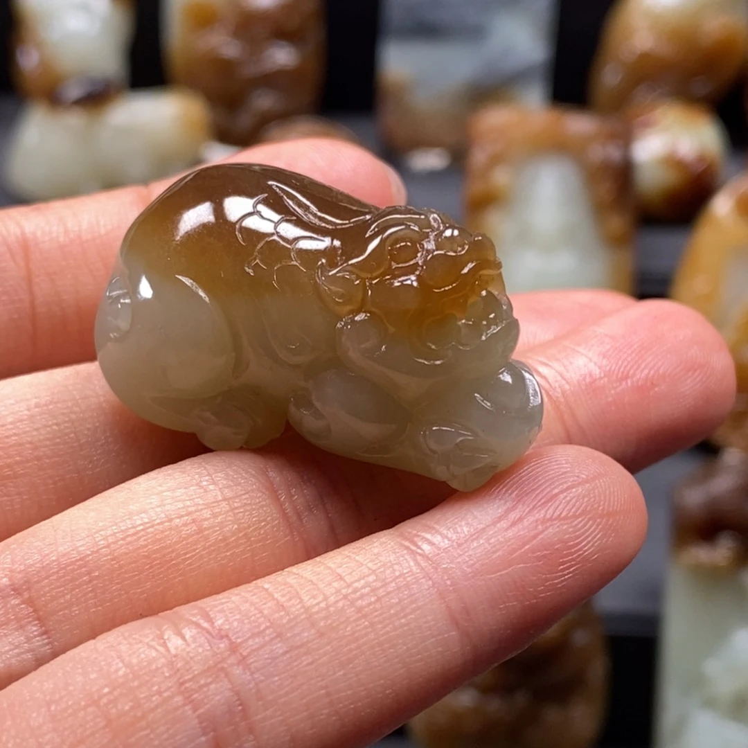 和田玉挂件未镶嵌