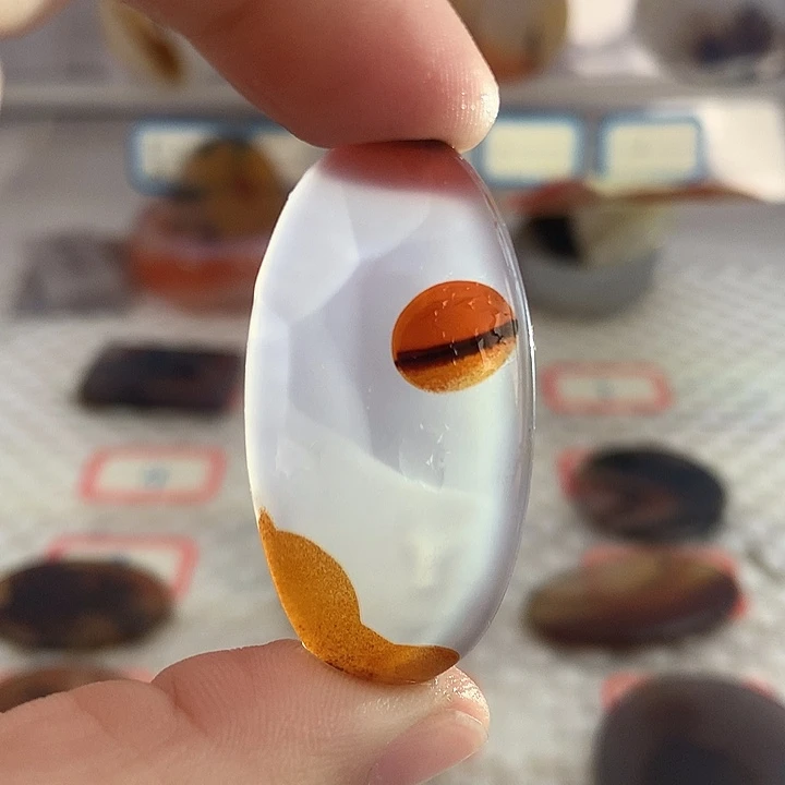玛瑙/玉髓未镶嵌颈饰