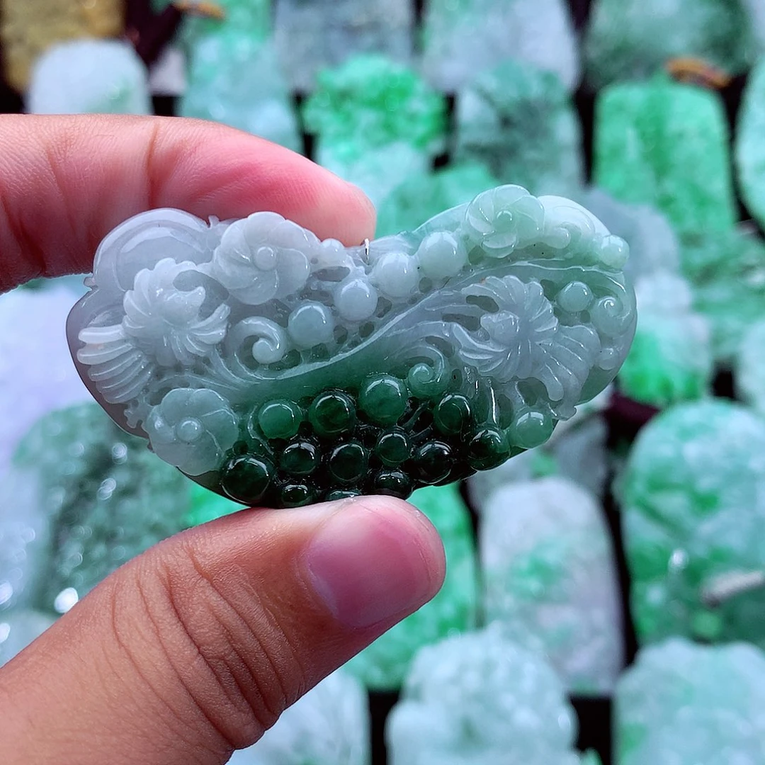 翡翠未镶嵌吊坠(不含链)